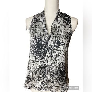 Forever 21 Snake Print Black and White Sleeveless Top Small